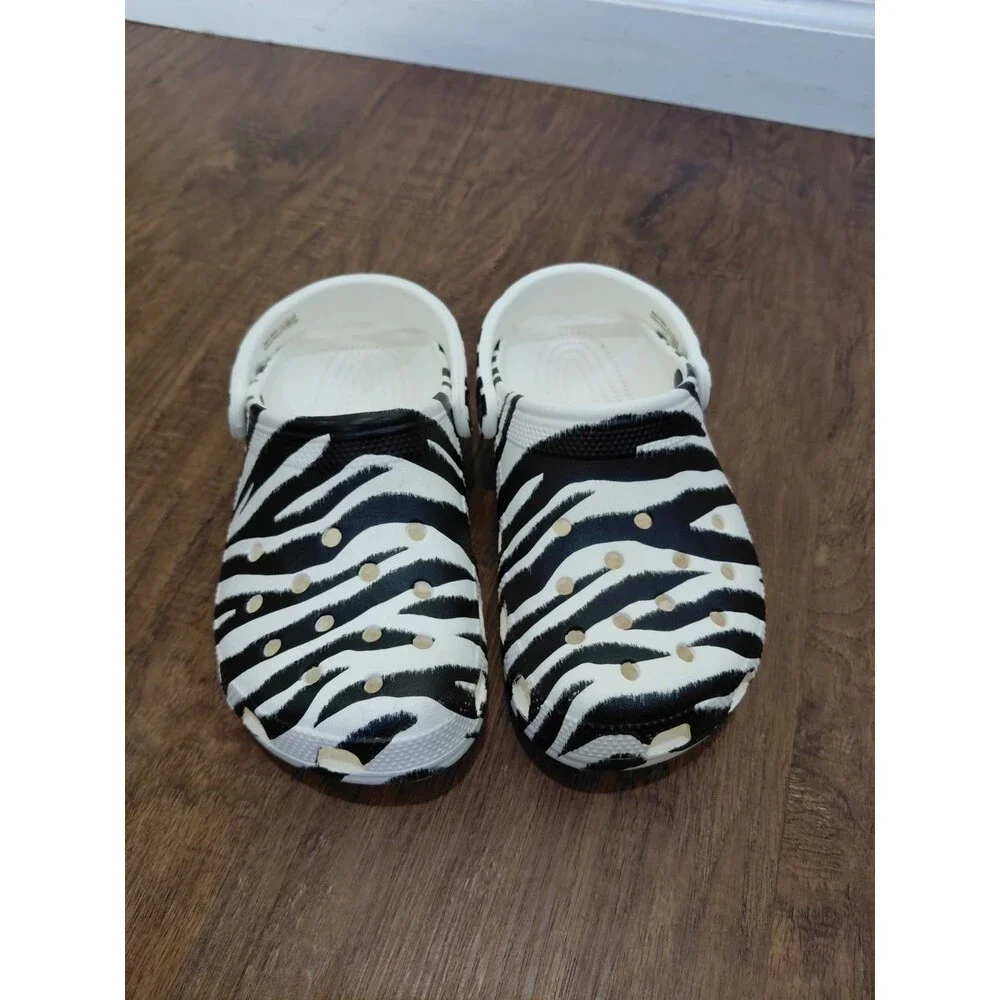 Womens Crocs Animal Remix Zebra/Prints Clogs Men Size 4 Womens 6